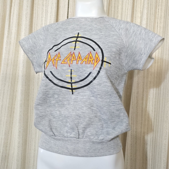 Vintage Tops - True Vintage 80s Rock Band Def Leopard sweat shirt Tshirt kids Top Half
